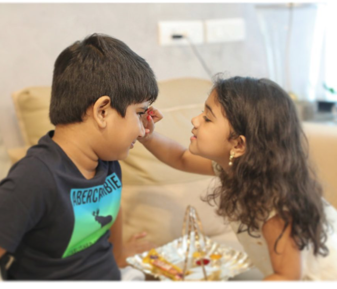 Allu Arjun son Ayaan Photo with her sister Allu Arha