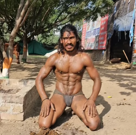 Desi Tarzan show his physique