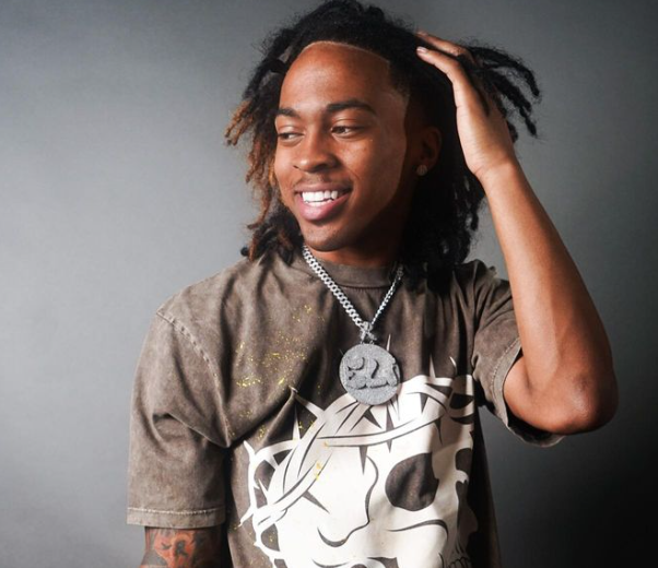 Ellie Unique – Age (21), Height, Real Name, Sister, Net Worth, Family