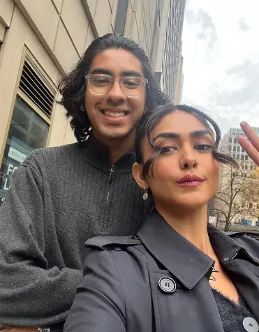 Mrunal Thakur with Brother (Mandar Thakur)
