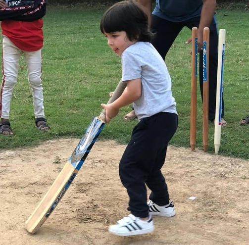 Taimur Ali Khan Cricket Image