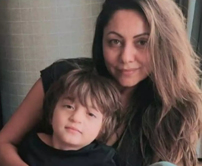 Abram Khan with Mother (Gauri Khan)