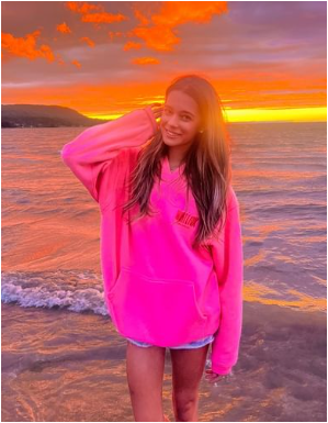 Who is Preppyclaws? Age, Face Reveal, Net Worth, Real Name, Outfit