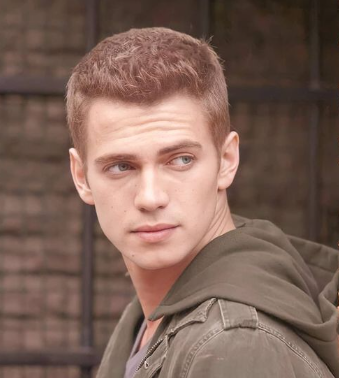 Hayden Christensen do photoshoot