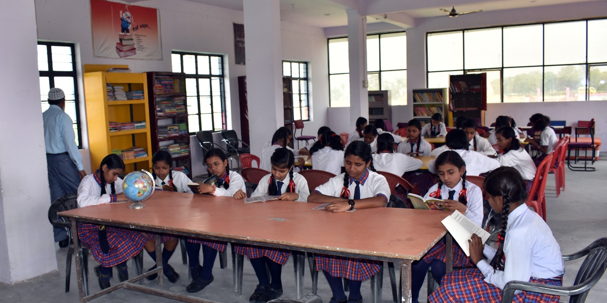 Springer Loretto Junior High School, Gorakhpur